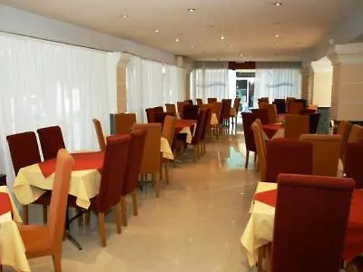 Seaside Szálloda 3*