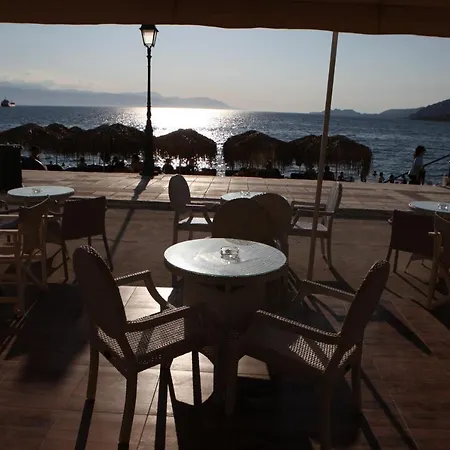 Seaside Szálloda Lutráki