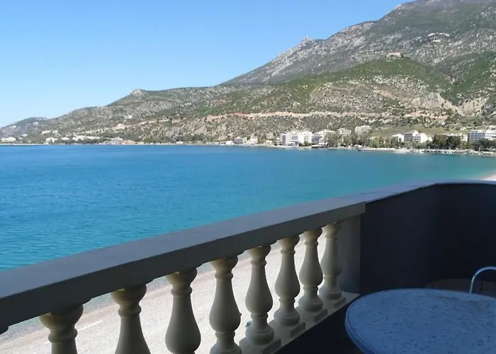 Seaside Ξενοδοχείο Λουτράκι